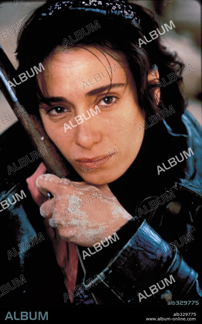 ROSANA PASTOR in LAND AND FREEDOM, 1995, directed by KEN LOACH. Copyright BBC/BIM/CANAL +/DEGETO FILM/TVE/POLYGRAM.