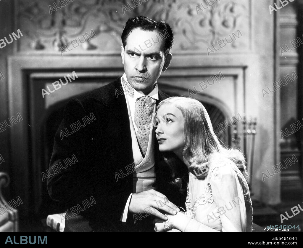 FREDRIC MARCH et VERONICA LAKE dans I MARRIED A WITCH, 1942, réalisé par RENE CLAIR. Copyright UNITED ARTISTS.
