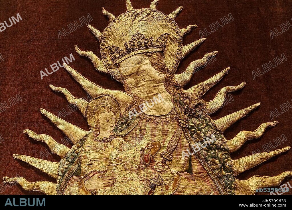 Virgin and child in a halo, elaborate embroidery on a medieval chasuble, historical liturgical garment, Stiftsmuseum Museum Xanten monastery museum, Xanten, Niederrhein region, North Rhine-Westphalia, Germany, Europe.