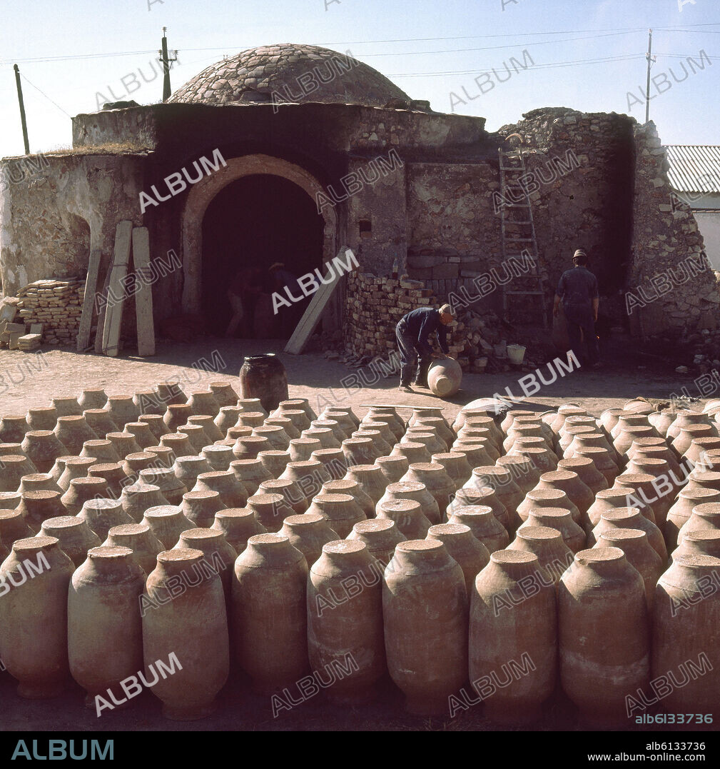 TINAJAS DE CERÁMICA AÑOS 60 SIGLO XX.