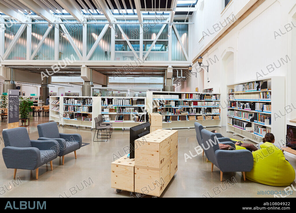 Tabakalera's creation library. Tabakalera. Contemporary culture center. Donostia. San Sebastian. Gipuzkoa . Basque Country. Spain. Europe.