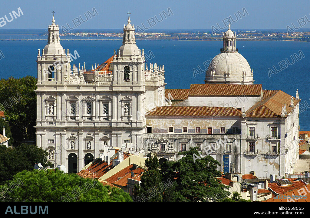 FILIPPO TERZI (1520-1597), ITALIAN ARCHITECT. JUAN DE HERRERA (1530-1597), SPANISH ARCHITECT.. Portugal, Lisbon. Monastery of Sao Vicente de Fora (Saint Vincent Outside the Walls). Built between the 16th and 17th centuries according the project of Filippo Terzi (1520-1597) and Juan de Herrera (1530-1597). Panoramic view.