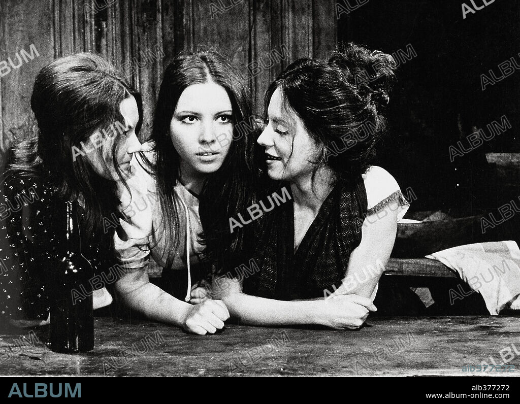 ANA BELEN en AL DIABLO CON AMOR, 1973, dirigida por GONZALO SUAREZ. Copyright ERSUASTUR.