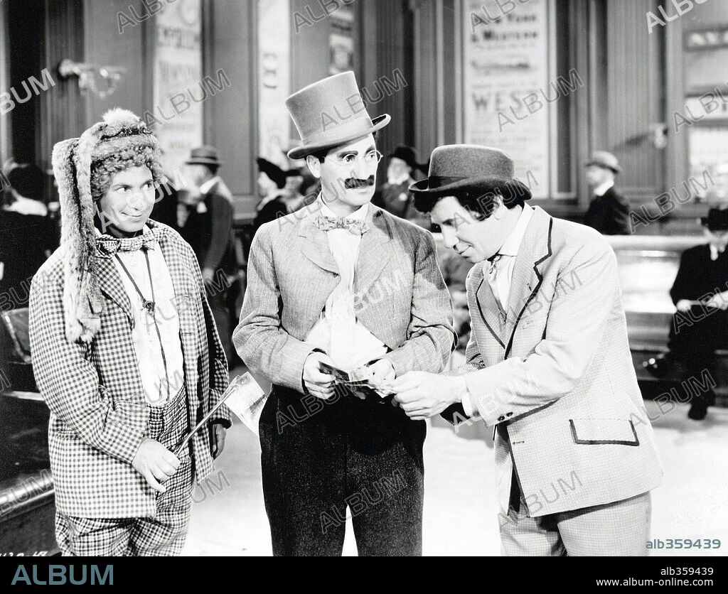 CHICO MARX, GROUCHO MARX, HARPO MARX and THE MARX BROTHERS in GO WEST, 1940, directed by EDWARD BUZZELL. Copyright M.G.M.