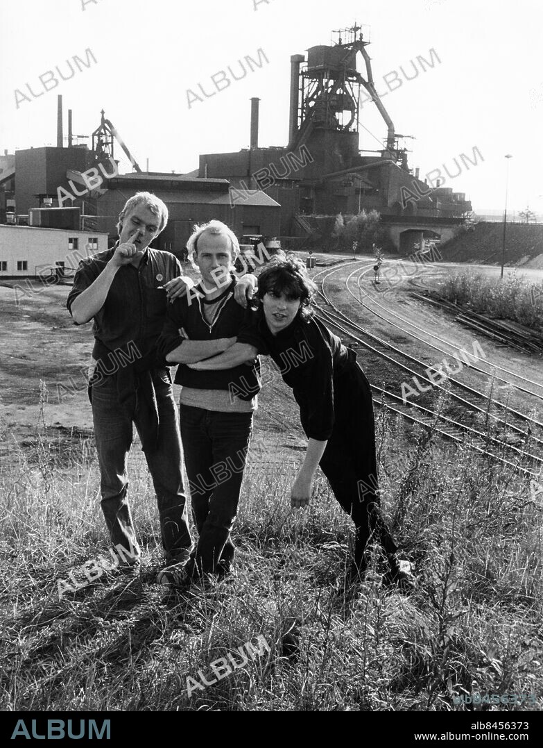 ARKIV 19800927 - Medlemmarna i punkbandet Ebba Grön fr.v. Lennart Eriksson, Gunnar Ljungstedt och Joakim Thåström.. Foto: Bernt Claesson / XP / SCANPIX / Kod: 8. **AFTONBLADET OUT**.