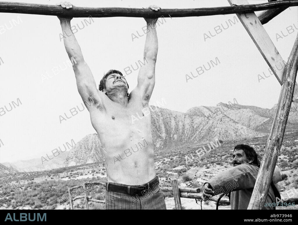 CHARLES BRONSON in CHINO, 1973 (VALDEZ, IL MEZZOSANGUE), directed by DUILIO COLETTI and JOHN STURGES.