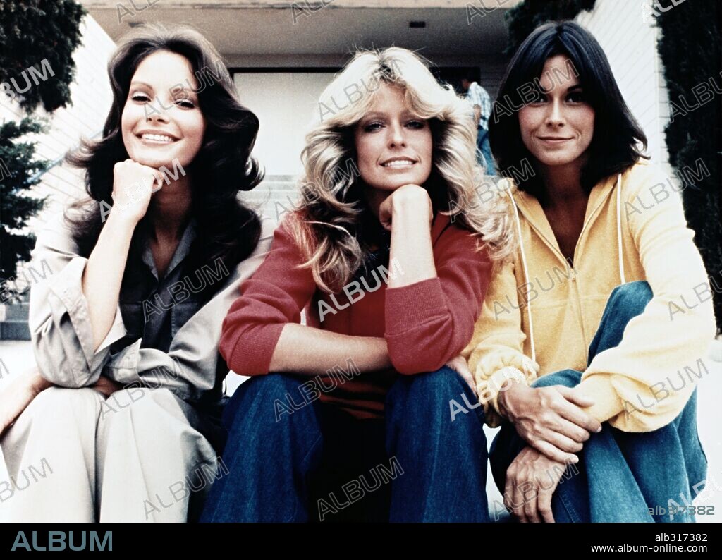 FARRAH FAWCETT, JACLYN SMITH and KATE JACKSON in CHARLIE'S ANGELS, 1976, directed by IVAN GOFF. Copyright SPELLING-GOLDBERG PRODUCTIONS.