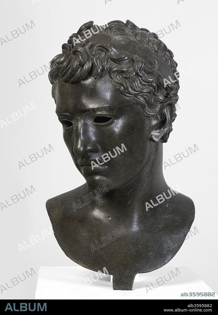 CLASSICAL ANTIQUITIES. The head of Juba II, King of Numidia, from Volubilis, Morocco.