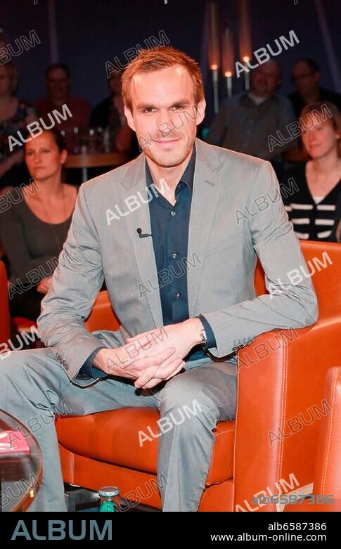 Thimon von Berlepsch - der deutsche Zauberer, Magier und Hypnotiseur bei der NDR Talkshow in Hamburg, Aufzeichnung am 15.06.2012, Ausstrahlung am 03.08.2012.||KEINE PERSOENLICHKEITSRECHTE VORHANDEN, N.