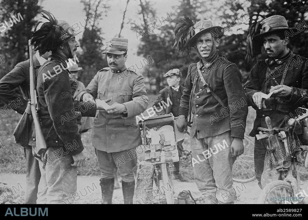 Italian surgeon with wounded soldiers at Tripoli, Libya during the Turco-Italian War (Italo-Turkish War) which took place between September 1911 and October 1912.