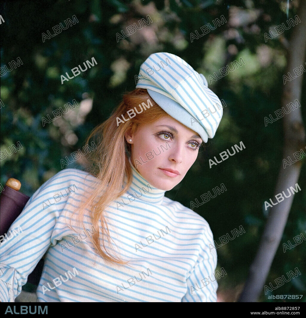 SHARON TATE en LA MANSION DE LOS SIETE PLACERES, 1969 (THE WRECKING CREW), dirigida por PHIL KARLSON. Copyright COLUMBIA PICTURES.