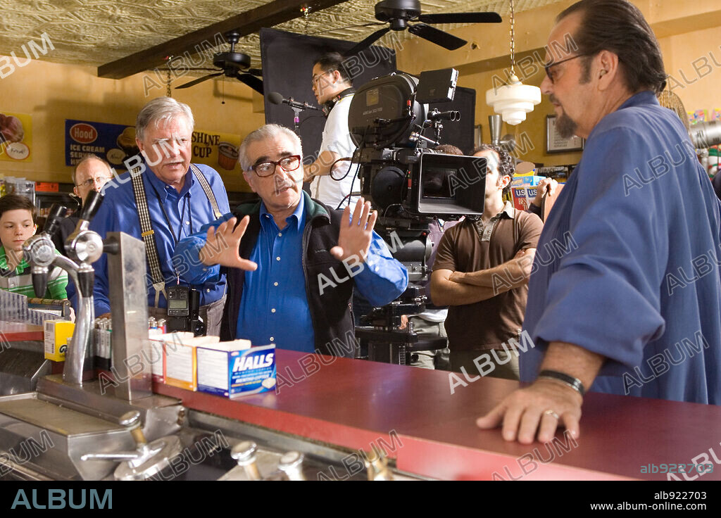 JACK NICHOLSON und MARTIN SCORSESE in THE DEPARTED, 2006, unter der Regie von MARTIN SCORSESE. Copyright WARNER BROS PICTURES/VERTIGO ENTERTAINMENT/INITIAL ENTERTAIN.