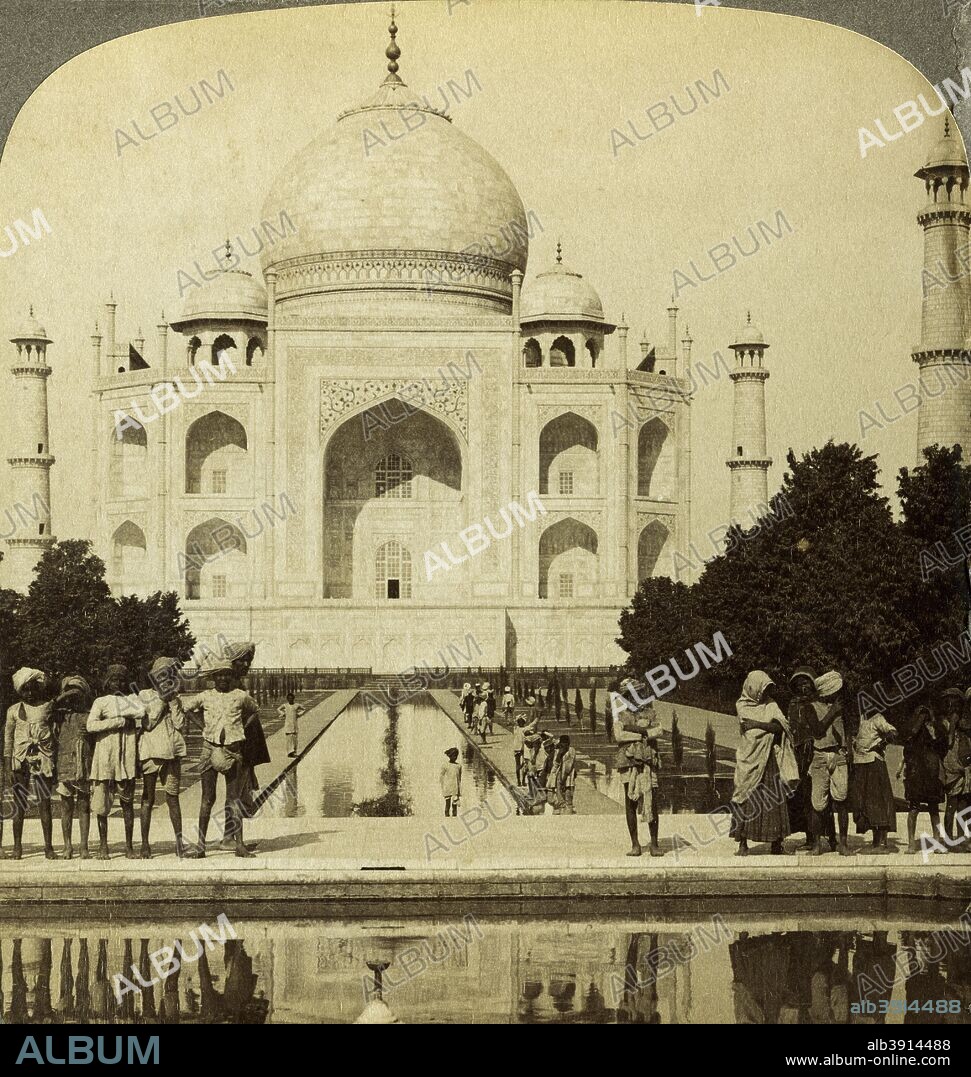 Taj Mahal, Agra, Uttar Pradesh, India. The great marble mausoleum built by Shah Jahan (1592-1666), Mughal emperor, for his wife Arjumand Banu Begam (d1631) called Mumtaz Mahal (Favourite of the Palace). The Taj Mahal is generally considered the finest example of Mughal architecture, a style that combines elements of Indian and Persian architectures. Stereoscopic card detail.