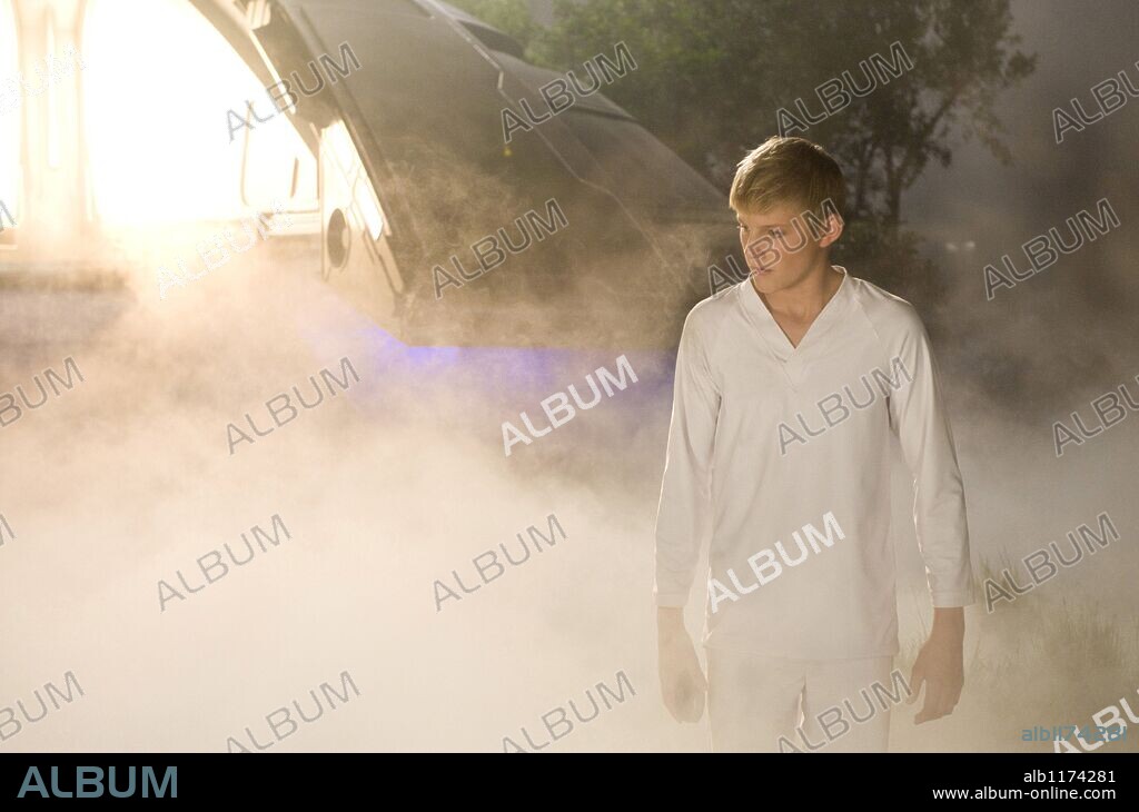 ALEXANDER LUDWIG in RACE TO WITCH MOUNTAIN, 2009, directed by ANDY FICKMAN. Copyright WALT DISNEY PICTURES / PHILLIPS, RON.