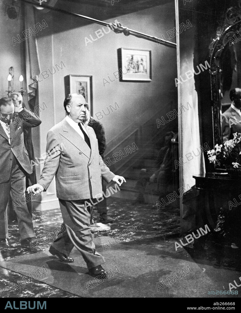 ALFRED HITCHCOCK en EL PROCESO PARADINE, 1947 (THE PARADINE CASE), dirigida por ALFRED HITCHCOCK. Copyright SELZNICK INTERNATIONAL/ASSOC ARTISTS.