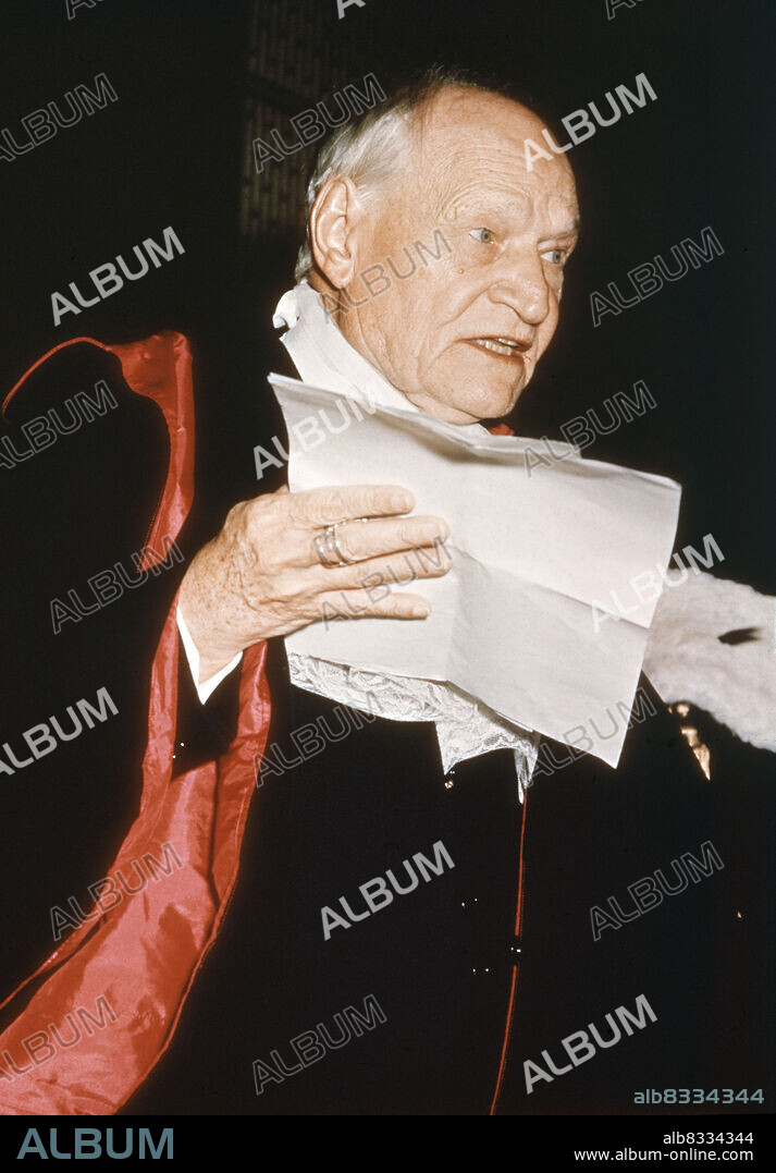 GIUSEPPE UNGARETTI (1888-1970) - POETA ITALIANO.