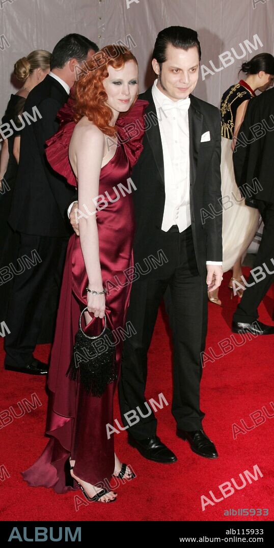May 05, 2008 - New York, NY, USA - Model KAREN ELSON and musician JACK WHITE at the 'Superheroes: Fashion and Fantasy' Costume Institute Gala held at the Metropolitan Museum of Art. 05/05/2008