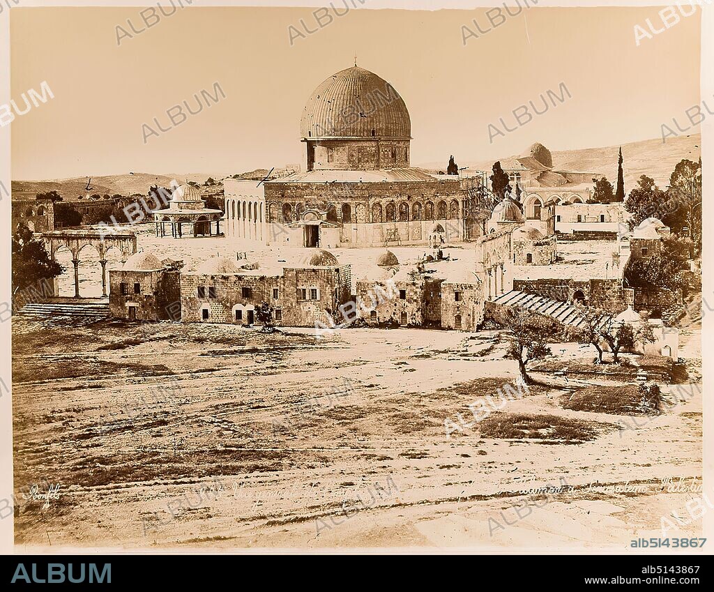 Félix Bonfils, Vue generale de l'emplacement du Temple de Salomon à Jérusalem - Palestine, albumin paper, black and white positive process, image size: height: 22.20 cm; width: 27.80 cm, inscribed: recto: lower left edge of image copied in: Bonfils; lower right image margin copied: 285 - Vue generale de l emplacement du Temple de Salomon à Jérusalem - Palestine; verso: in lead: F. Bonfils, travel photography, hist. Building, locality, street.