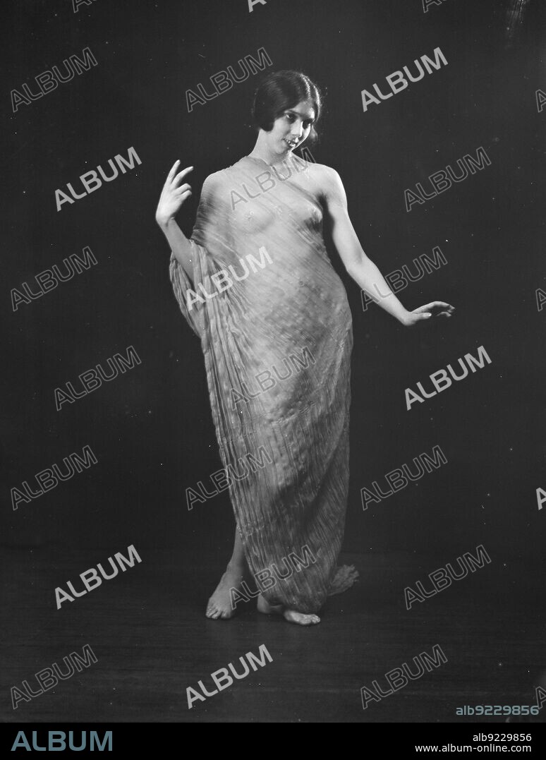 ARNOLD GENTHE. Miss Margaret Severn, 1923. American dancer.