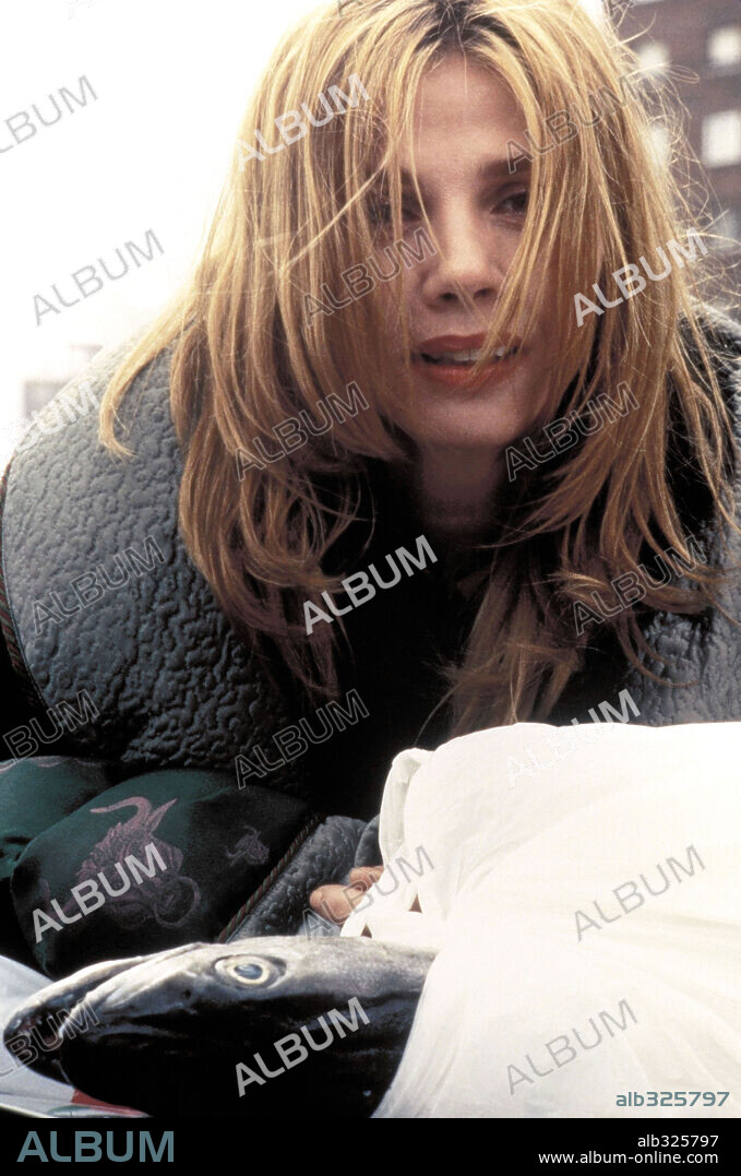 VICTORIA ABRIL in NOBODY WILL SPEAK OF US WHEN WE'RE DEAD, 1995 (NADIE HABLARA DE NOSOTRAS CUANDO HAYAMOS MUERTO), directed by AGUSTIN DIAZ YANES. Copyright FLAMENCO FILMS/XALOC/CARTEL.