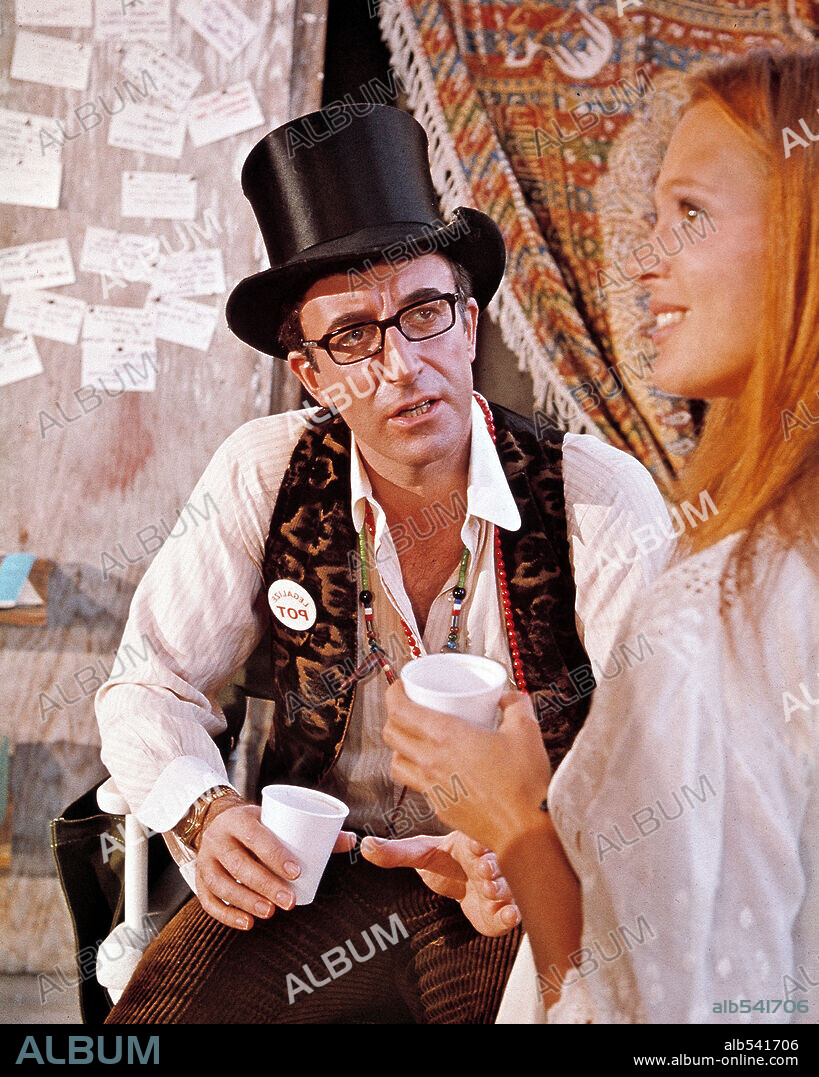 LEIGH TAYLOR-YOUNG and PETER SELLERS in I LOVE YOU, ALICE B. TOKLAS, 1968, directed by HY AVERBACK. Copyright WARNER BROTHERS.