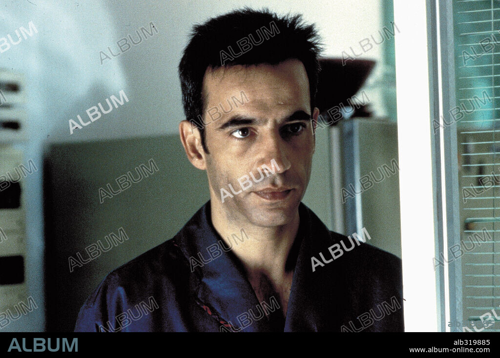 IMANOL ARIAS en INTRUSO, 1993, dirigida por VICENTE ARANDA. Copyright PEDRO COSTA, P.C.