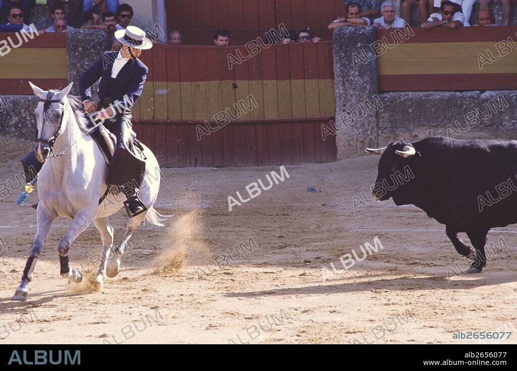 DOMECQ , LUIS  REJONEADOR ESPAÑOL;.