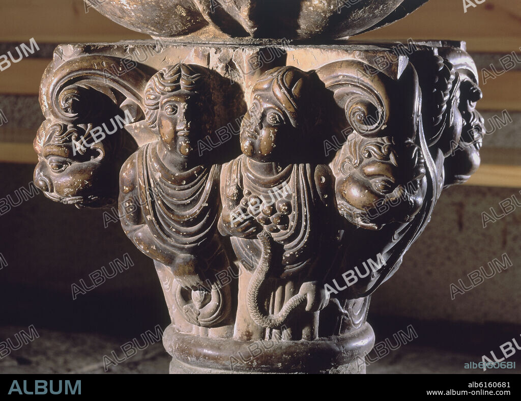 MAESTRO ESTEBAN (S. XII). CAPITEL ROMANICO PROCEDENTE DEL ANTIGUO CLAUSTRO DE LA CATEDRAL DE JACA - SIGLO XII.