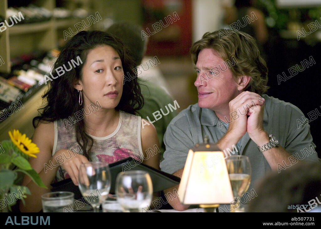 SANDRA OH and THOMAS HADEN CHURCH in SIDEWAYS, 2004, directed by ALEXANDER PAYNE. Copyright 20TH CENTURY FOX / WALLACE, MERIE W.