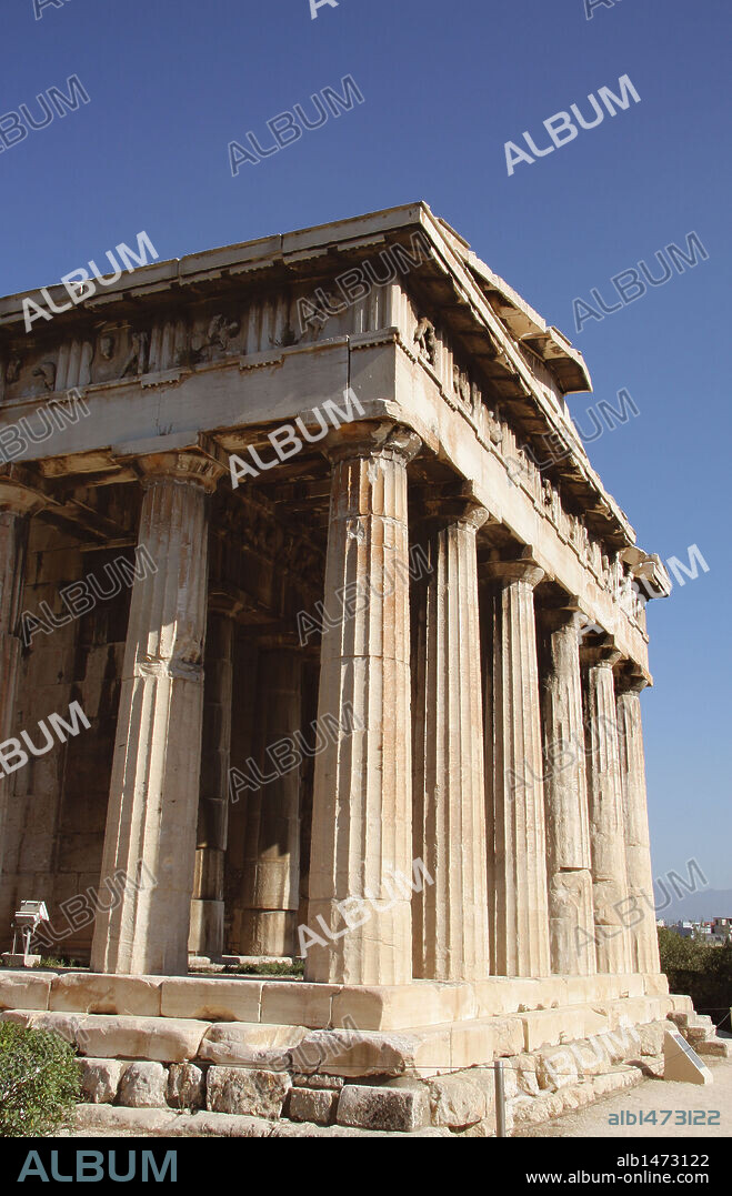GRECIA. ATENAS. AGORA GRIEGA. Vista general del "THISIO" o TEMPLO DE EFESTO. Situado en el extremo este del Agora griega.. Construido entre 460-415 A. C, albergaba las estatuas de Efesto y de Atenea, obra de Alcamenes según se cree. Atenas.