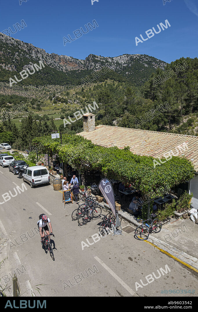 restaurante Can Tomeu, valle de Orient, sierra de Tramuntana, Mallorca, Balearic Islands, Spain.
