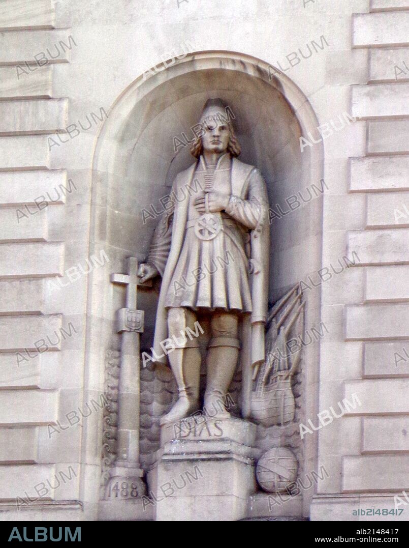 Statue of Portuguese explorer Bartholomeu Dias. Found at the High Commission of South Africa, London UK. Sculpted by Coert Steynberg in 1933. (Photo by: Universal History Archive/UIG via Getty Images).