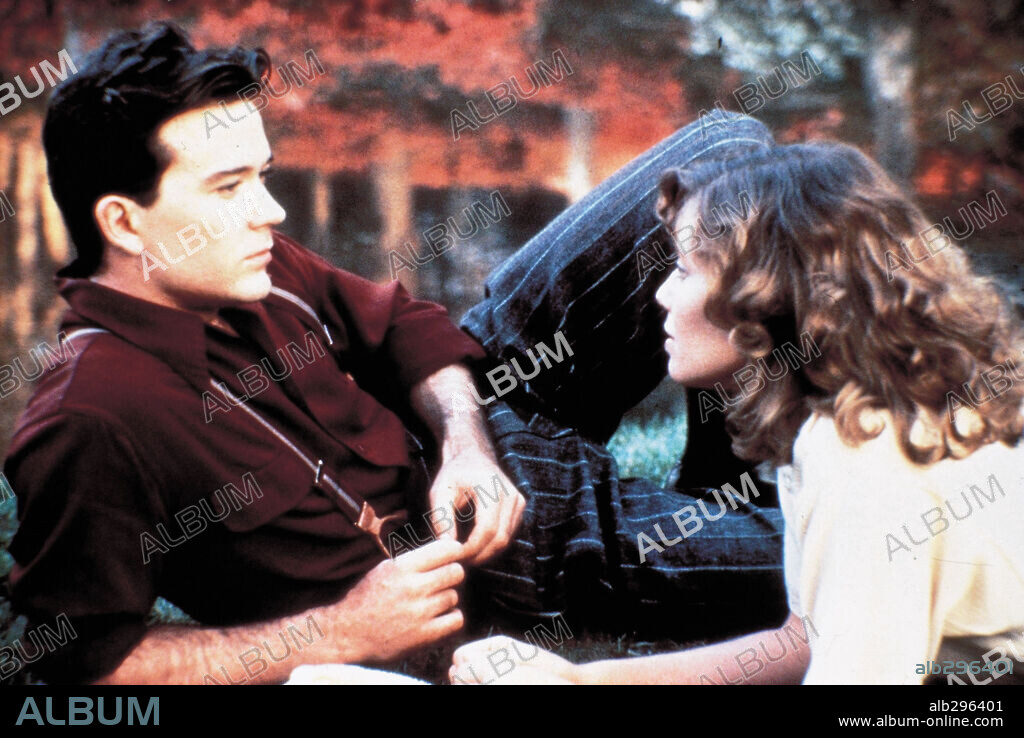 KELLY McGILLIS y TIMOTHY HUTTON en HECHO EN EL CIELO, 1987 (MADE IN HEAVEN), dirigida por ALAN RUDOLPH. Copyright LORIMAR.