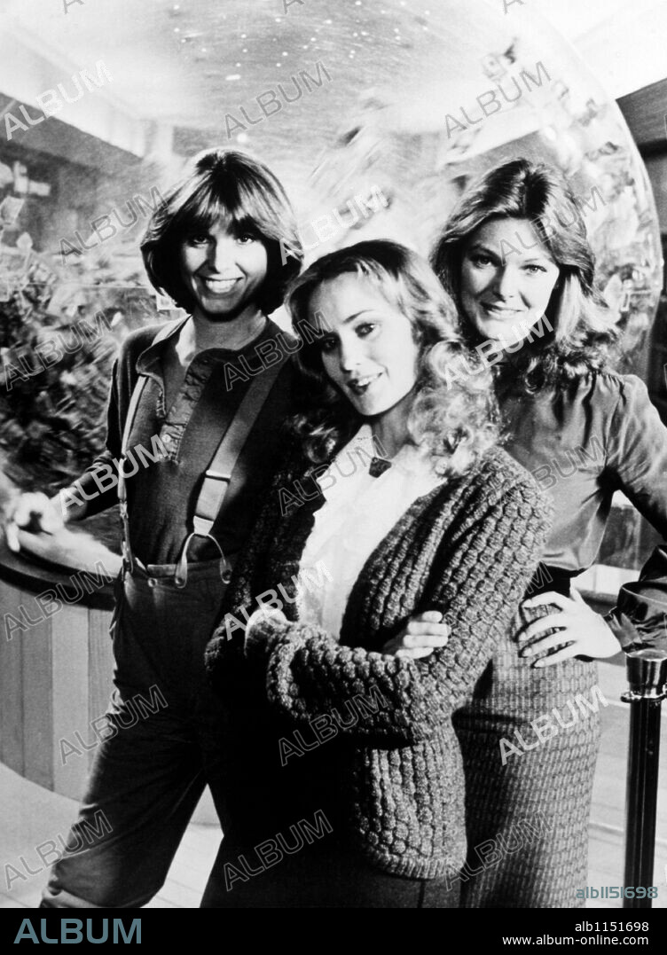 JANE CURTIN, JESSICA LANGE and SUSAN SAINT JAMES in HOW TO BEAT THE HIGH COST OF LIVING, 1980, directed by ROBERT SCHEERER. Copyright FILMWAYS/AM INTERNATIONAL PICTURES.