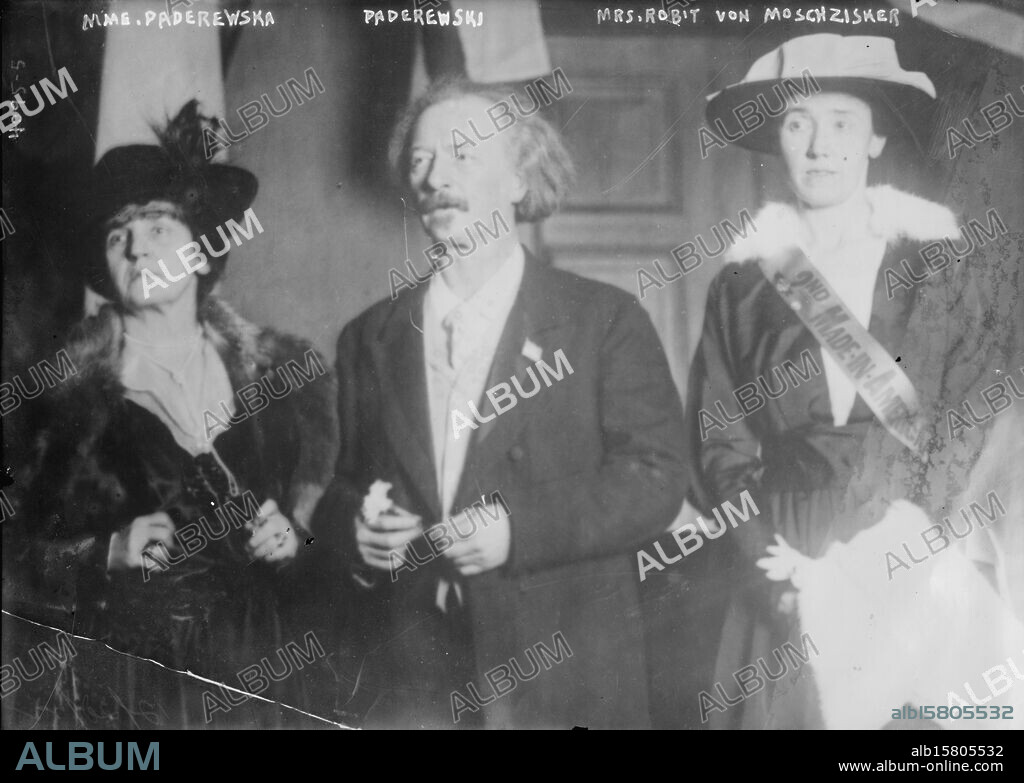Mme. Paderewski, Paderewski, Mrs. R. von Moschzisker, Photograph shows Helena Paderewska, Ignacy Jan Paderewski and Anne von Moscheisker (wife of Robert von Moscheisker). Photograph was probably taken on December 17, 1916 during the Emergency Aid in Pennsylvania's 2nd Made-in-America Bazaar, at the Metropolitan Opera House in Philadelphia. On the same day Paderewski gave a speech in Polish and English at a meeting. Before the meeting the Paderewskis went to dinner at a house where the Moscheiskers were also guests., and The Evening Public Ledger (Philadelphia), December 16, 1916., 1916 Dec. 17, Glass negatives, 1 negative: glass.