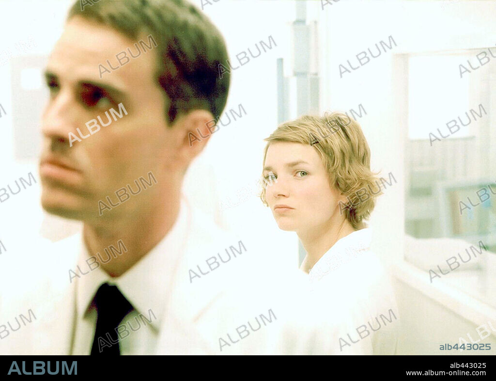LAURENT LUCAS and SOPHIE QUINTON in WHO KILLED BAMBI?, 2003 (QUI A TUE BAMBI?), directed by GILLES MARCHAND. Copyright HAUT ET COURT.