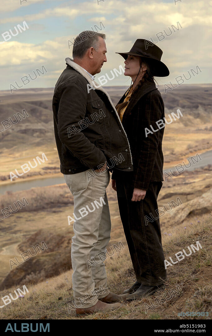 DIANE LANE y KEVIN COSTNER en UNO DE NOSOTROS, 2020 (LET HIM GO), dirigida por THOMAS BEZUCHA. Copyright Mazur / Kaplan Company.