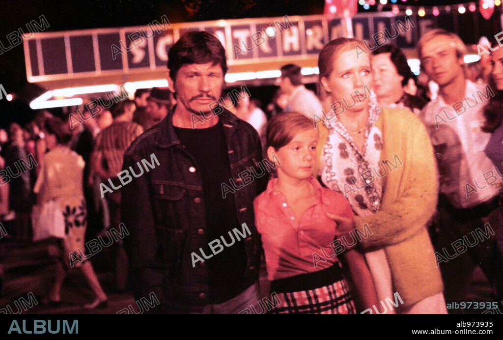 CHARLES BRONSON en LOS COMPAÑEROS DEL DIABLO, 1970 (DE LA PART DES COPAINS), dirigida por TERENCE YOUNG. Copyright EURO FRANCE/DE LAURENTIS INTERMARCO.