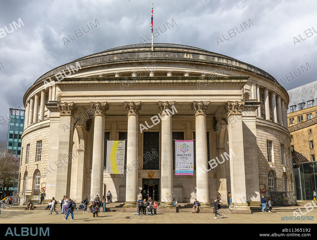 Manchester Central Library, St. Peter's Square, Manchester, England, United Kingdom, Europe.