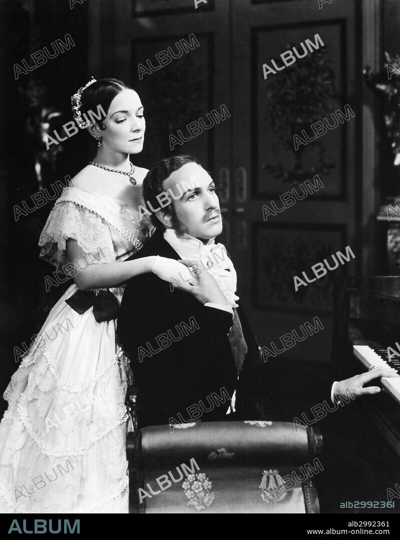 HELEN HAYES (1900-1993).American actress. In the title role of Laurence Housman's 'Victoria Regina,' with Vincent Price as Prince Albert, 1935.