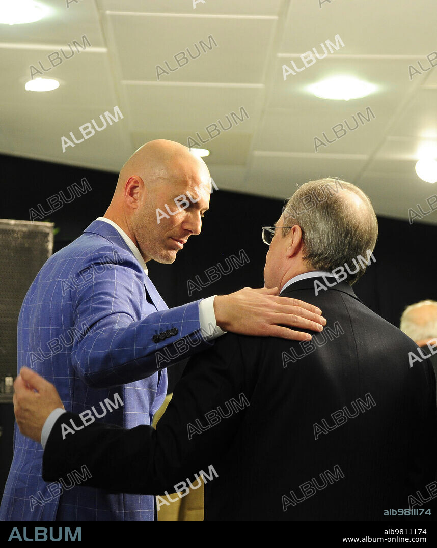 Madrid, 01/04/2016. Press conference and presentation, at the Santiago Bernabéu stadium, of Zinedine Zidane as the new coach of Real Madrid, by Florentino Pérez. Photo: Eduardo San Bernardo ARCHDC.