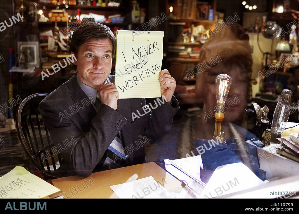JASON BATEMAN in MR. MAGORIUM'S WONDER EMPORIUM, 2007, directed by ZACH HELM. Copyright MANDATE PICTURES/FILMCOLONY/WALDEN MEDIA/GANG OF TWO PRODUCT.