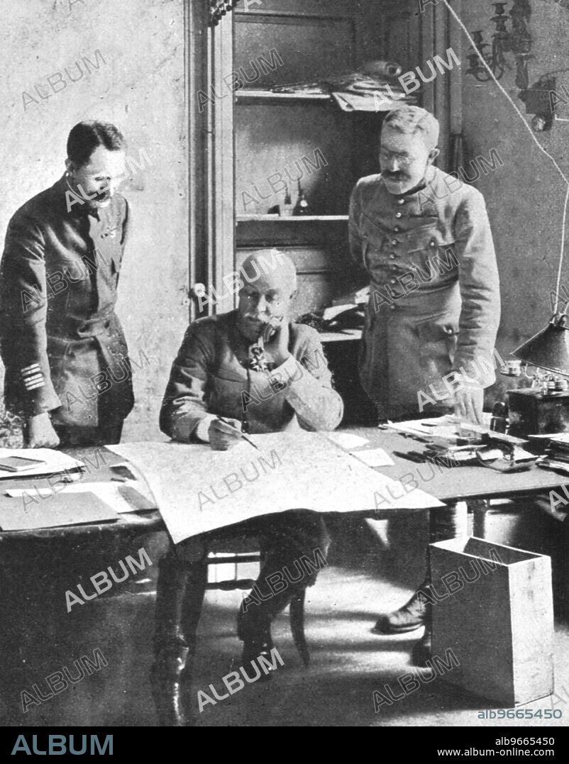 'La Bataille de la Somme; La general Fayolle, commandant l'armee francaise de la Somme, travaillant avec son chef et son sous-chef d'etat-major', 1916. From "Collection de la Guerre IV. L'Illustration Tome CXLVIII. La Guerre Juillet, Aout, Septembre, Octobre, Novembre, Decembre 1916".