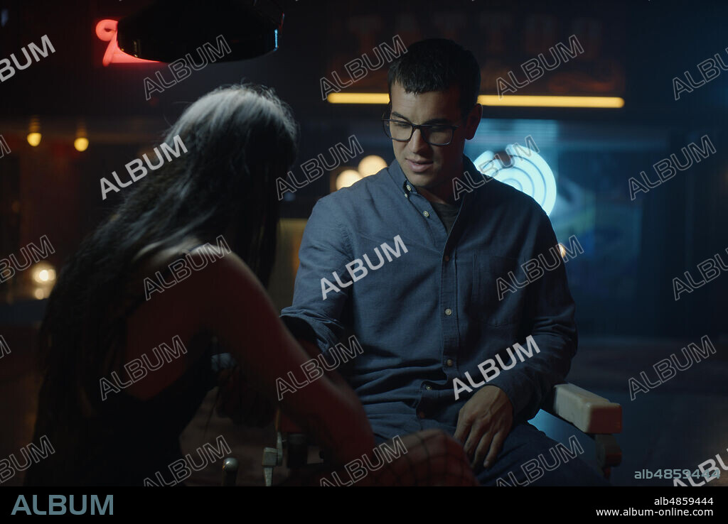 MARIO CASAS and MILENA SMIT in NO MATARAS, 2019, directed by DAVID VICTORI. Copyright CASTELAO PICTURES/FILMAX/RTVE/TV3.