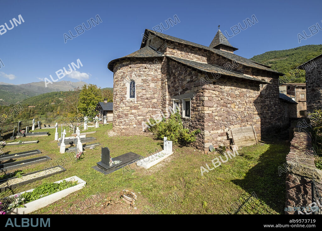 Noales ,municipio de Montanuy, Ribagorza, provincia de Huesca, Aragón, cordillera de los Pirineos, Spain.