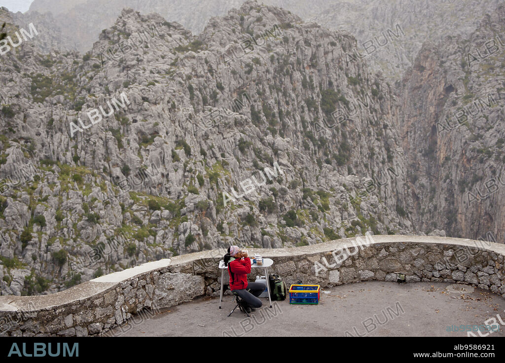 Mirador de Sa Casa Nova,sobre Es Torrent de Pareis. Escorca.Sierra de Tramuntana.Mallorca.Islas Baleares. Spain.