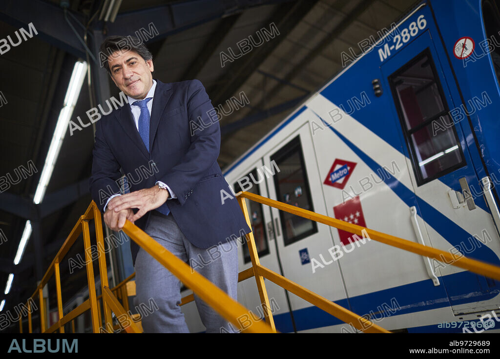 Madrid, 29/04/2022. Recinto y cocheras de Canillejas del Metro de Madrid. Retratos posados y durante entrevista a David Pérez García, consejero de Transportes e Infraestructuras de la CAM y presidente de Metro Madrid. Foto: Guillermo Navarro. ARCHDC.