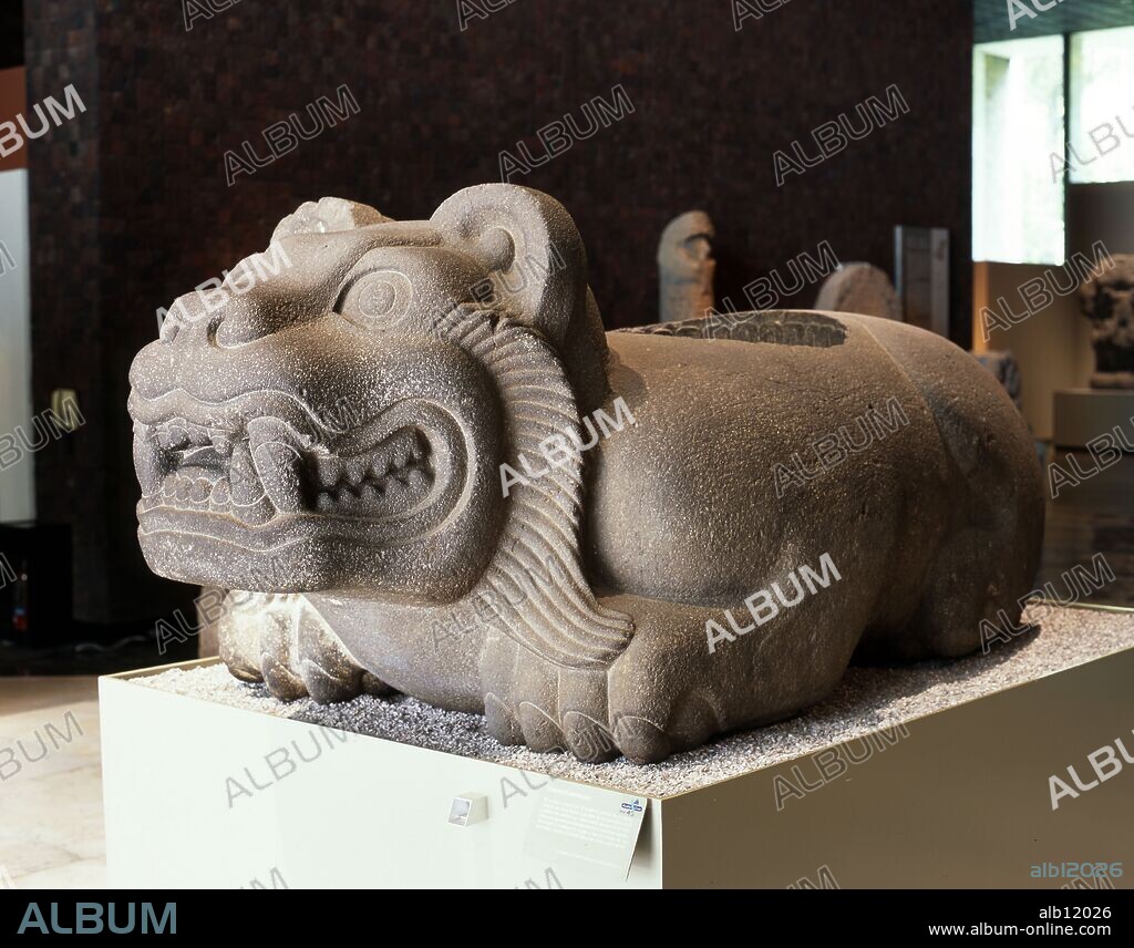 Mexico.Mexico D.F. .Museo Nacional de Antropologia.Cuauhxicalli jaguar donde guardaban sangre y corazones.Cultura Azteca-Mexica.