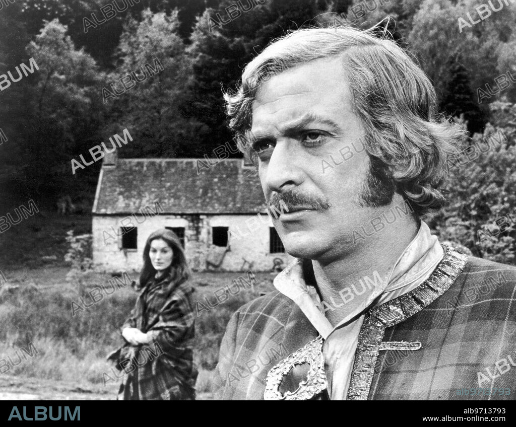 MICHAEL CAINE en DAVID Y CATRIONA, 1971 (KIDNAPPED), dirigida por DELBERT MANN. Copyright OMNIBUS PRODUCTIONS.