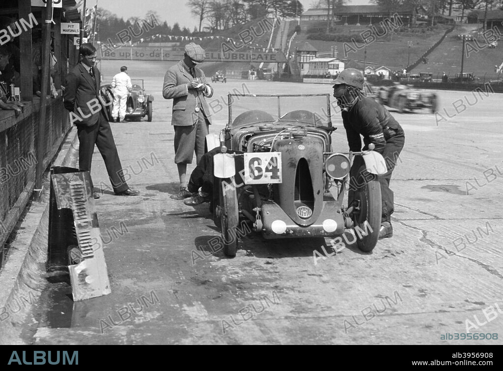MG C 746 cc.  Event Entry No: 64 Driver: Montgomery, F.M.,  Hebeler, R. Retired Retired first day, broken piston, 2.35p.m.. Place: Brooklands.  J.C.C. Double Twelve. Date: 8/9.5.31.